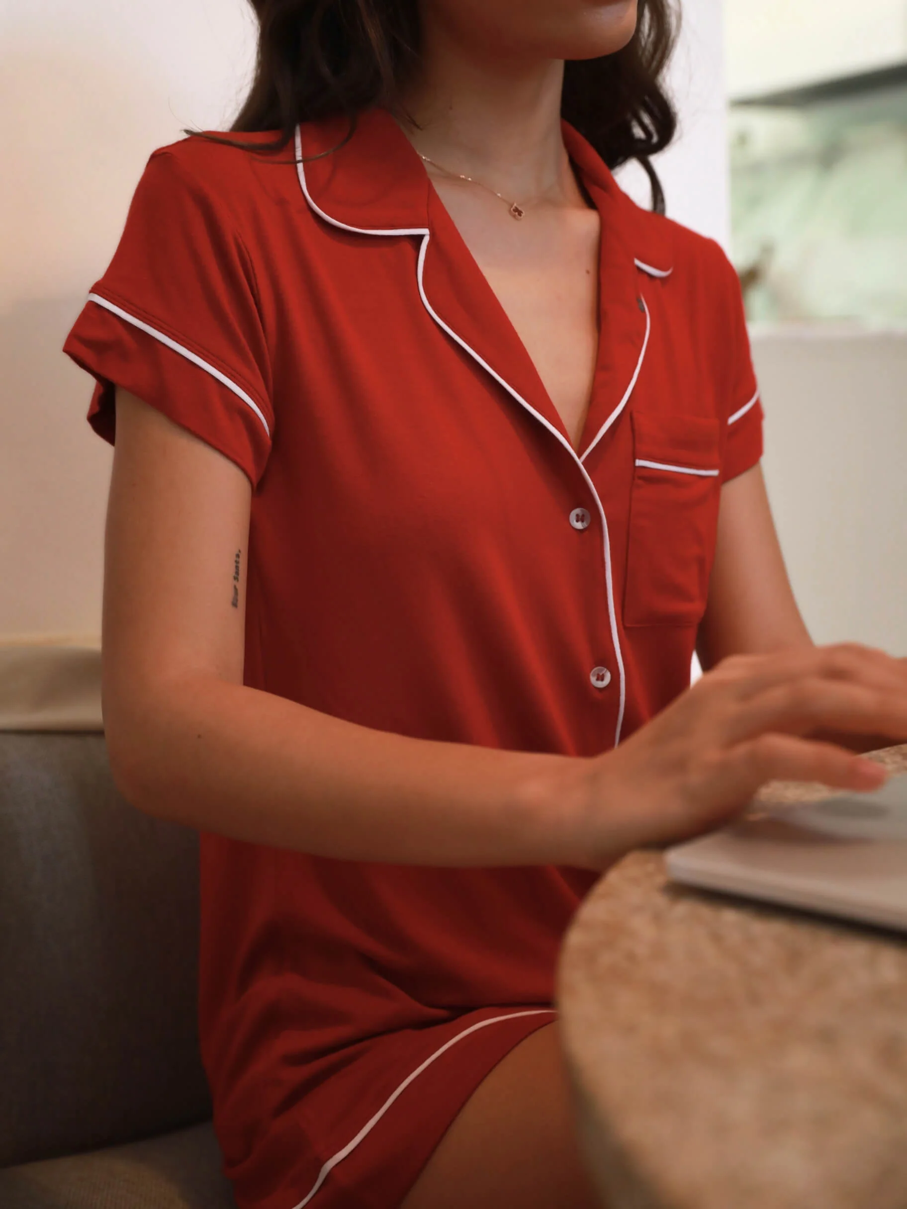 Je Dors Short Sleeve Pyjamas Top - Image 15