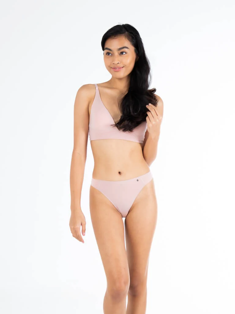 Kiri Seamless Thong - Image 8