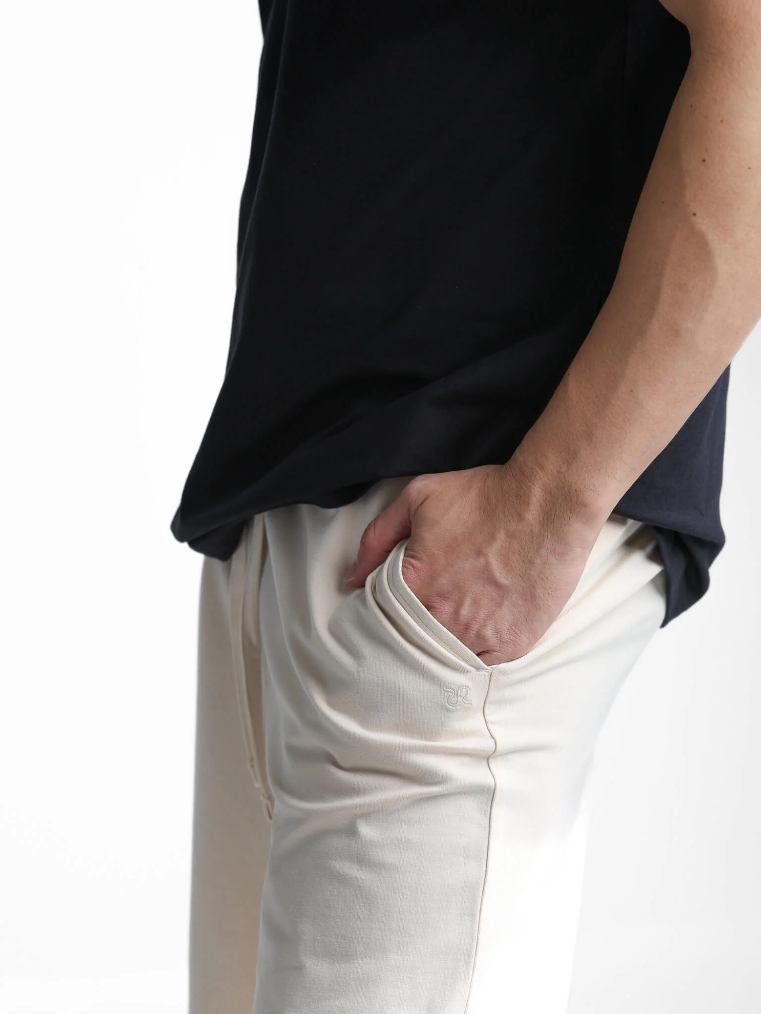 Men's Basic Shorts - Image 10