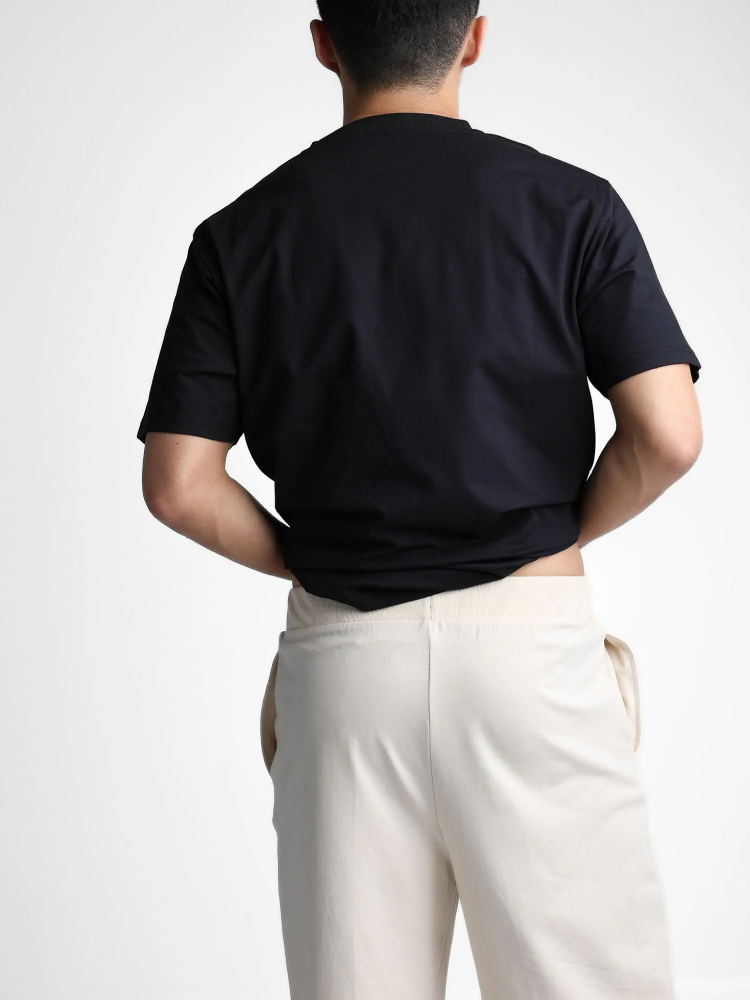 Men's Basic Shorts - Image 11