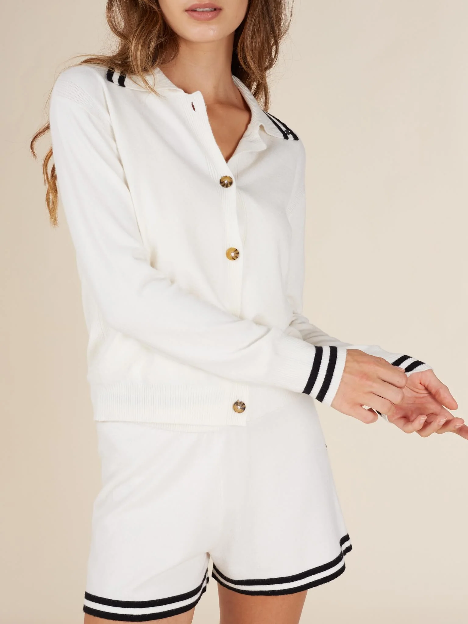 Reis Knitted Cardigan - Image 15