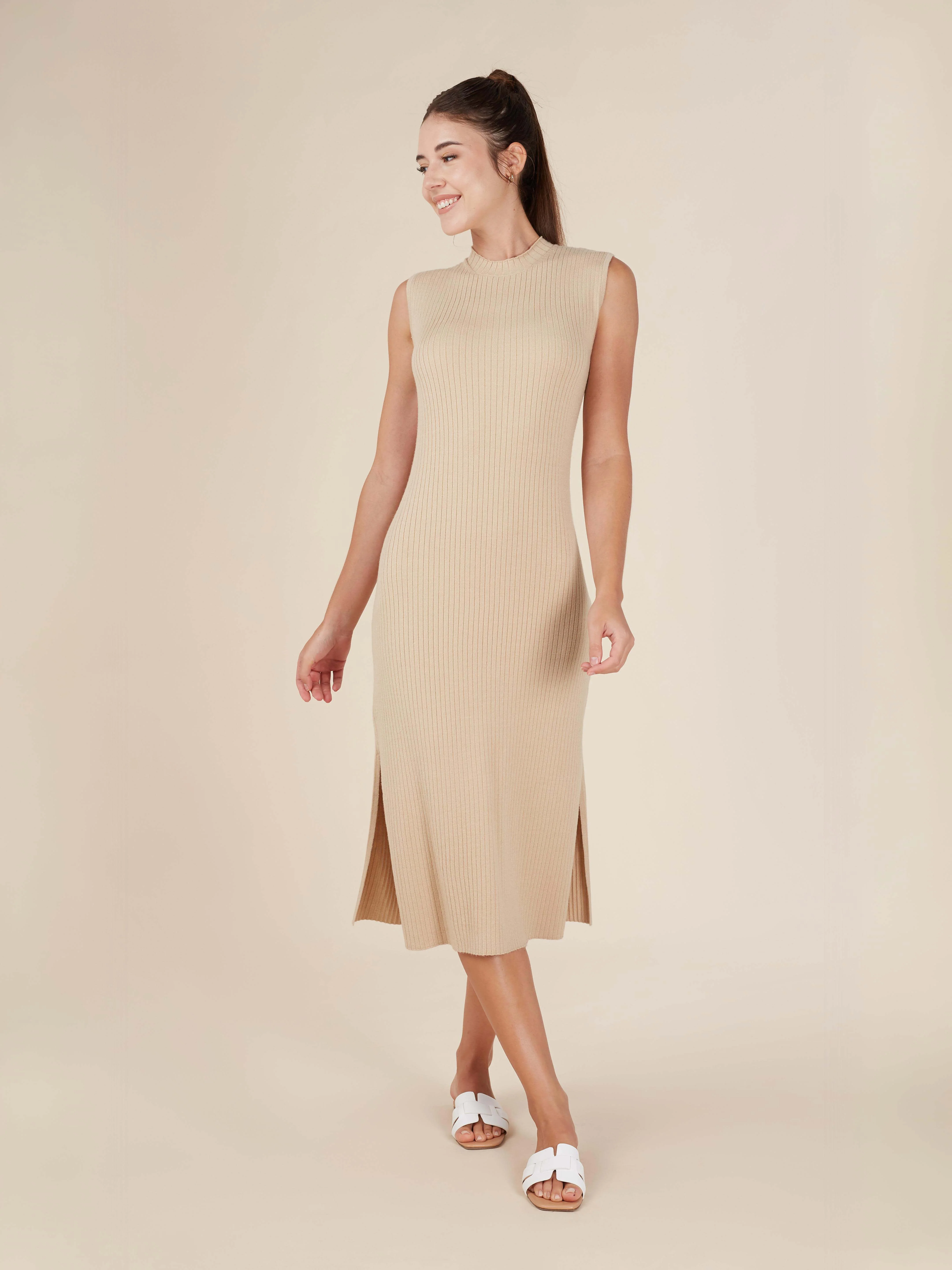 Reis Knitted Midi Dress - Image 10