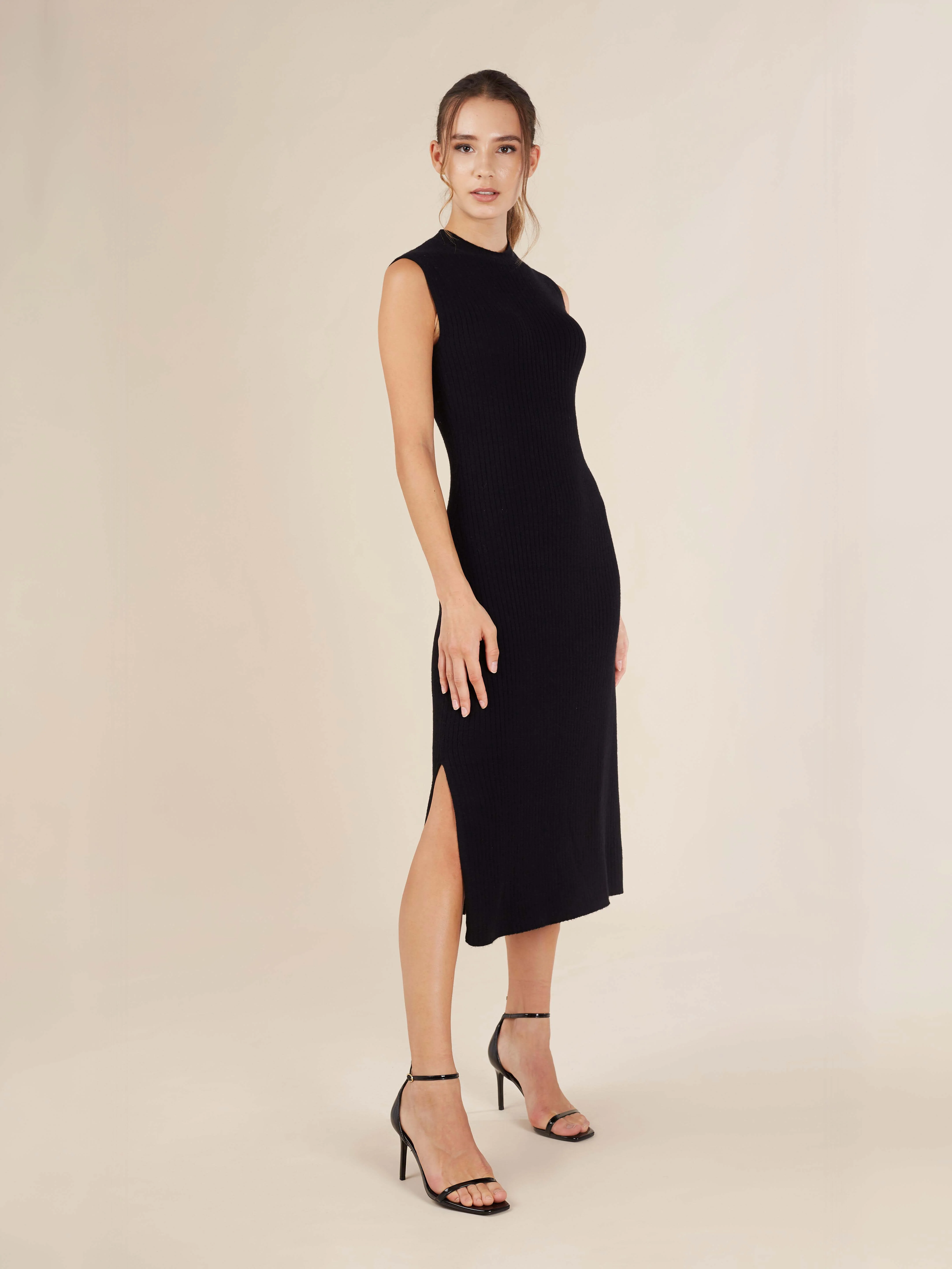 Reis Knitted Midi Dress - Image 5