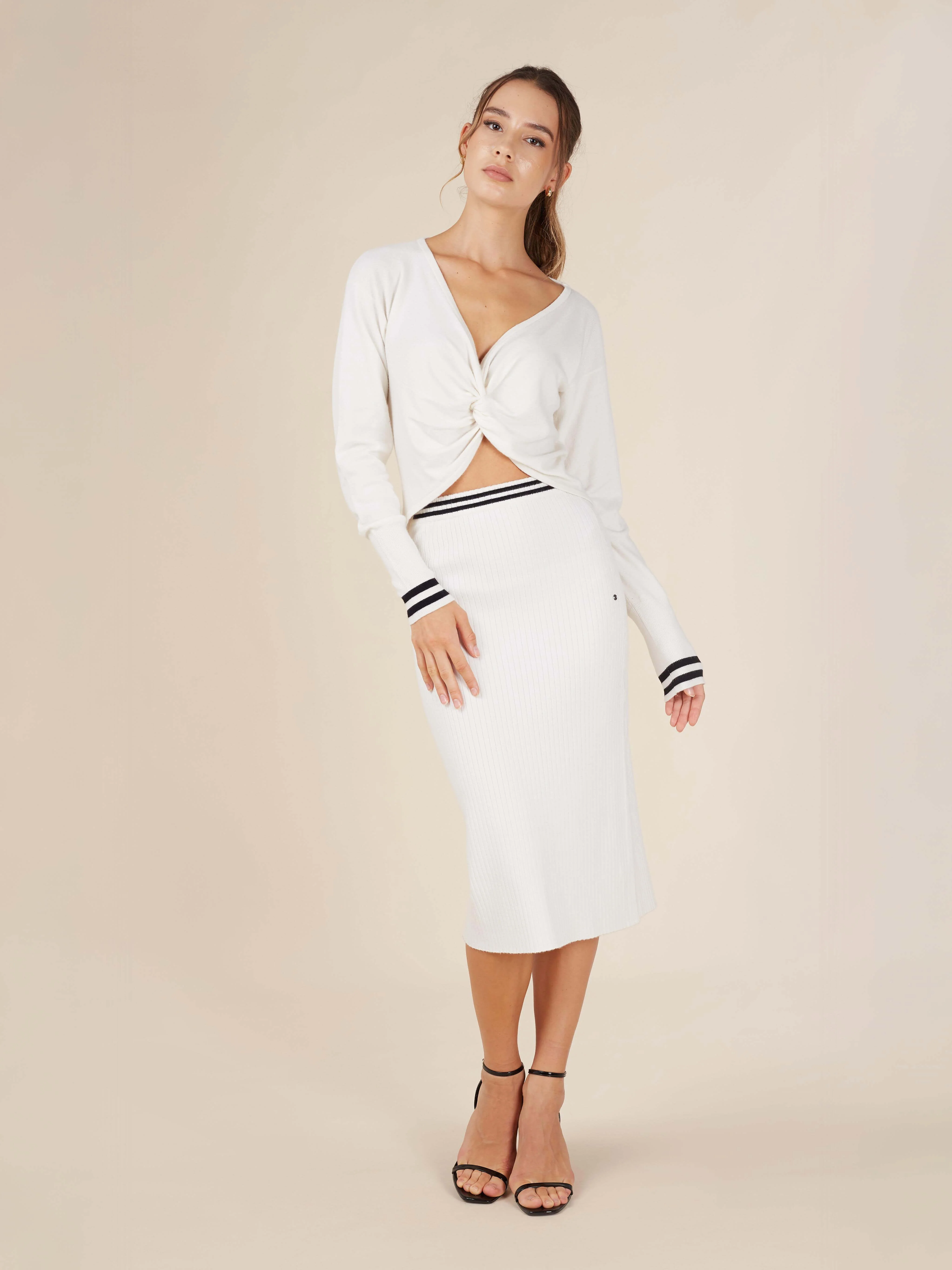 Reis Knitted Twist Front Top - Image 10