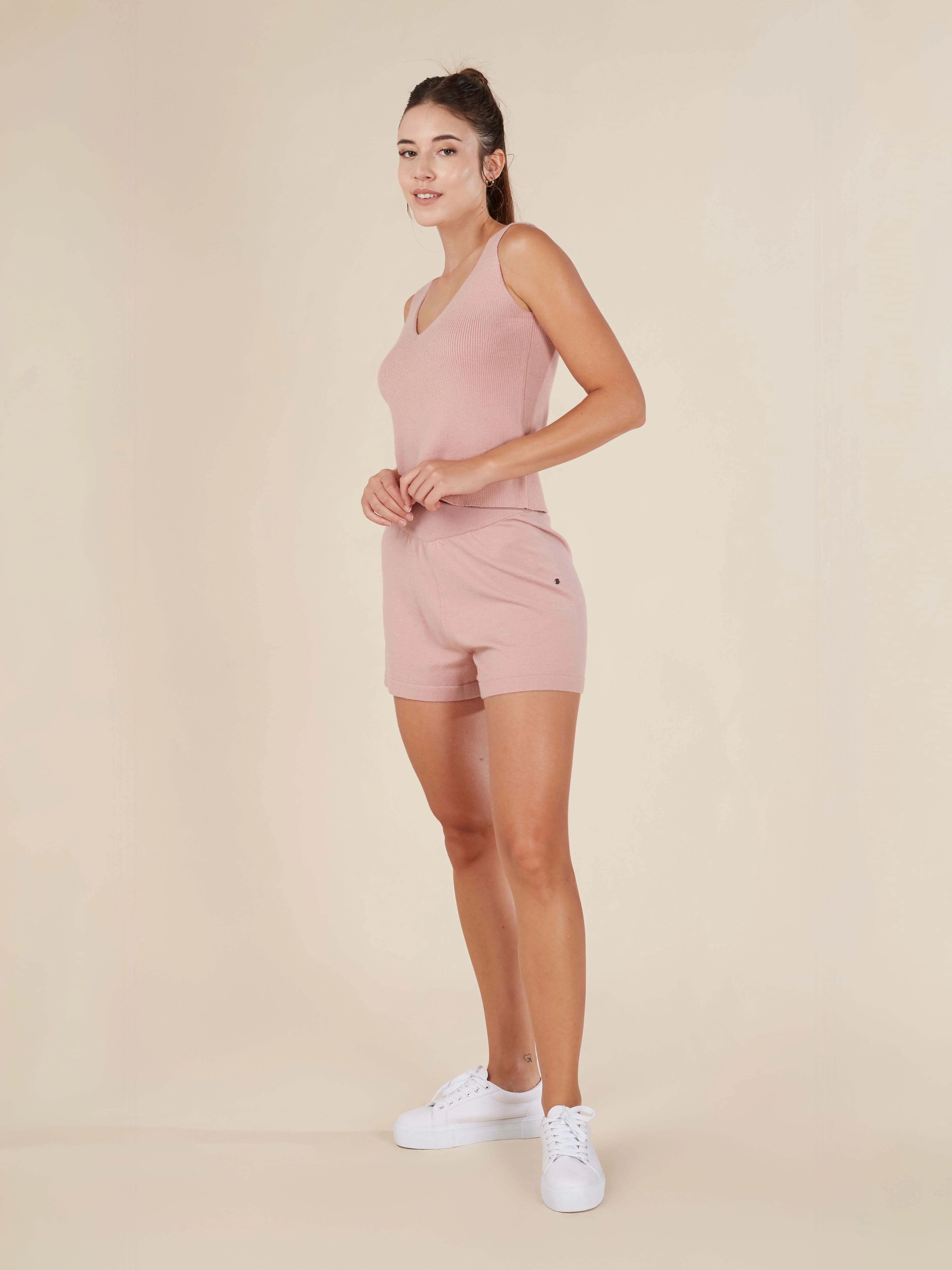 Reis Knitted V Neck Tank Top - Image 12